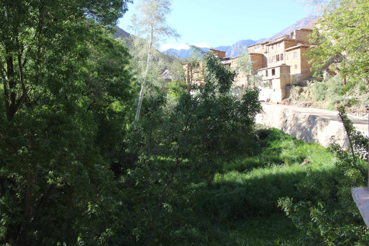 Auberge Toubkal Amsouzart Aitst Idar Tizgui Buitenkant foto